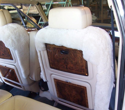 (image for) Lamb wool seat rear view